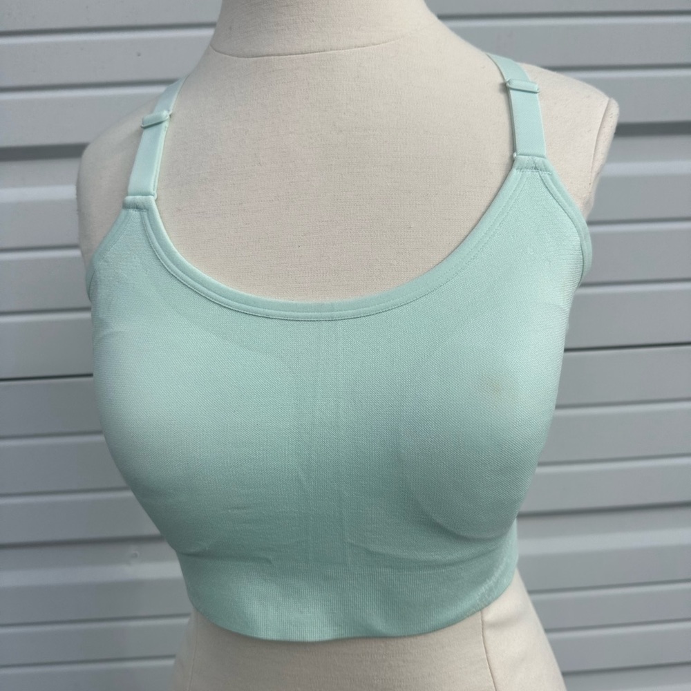 All in Motion women’s t strap sports bra size M